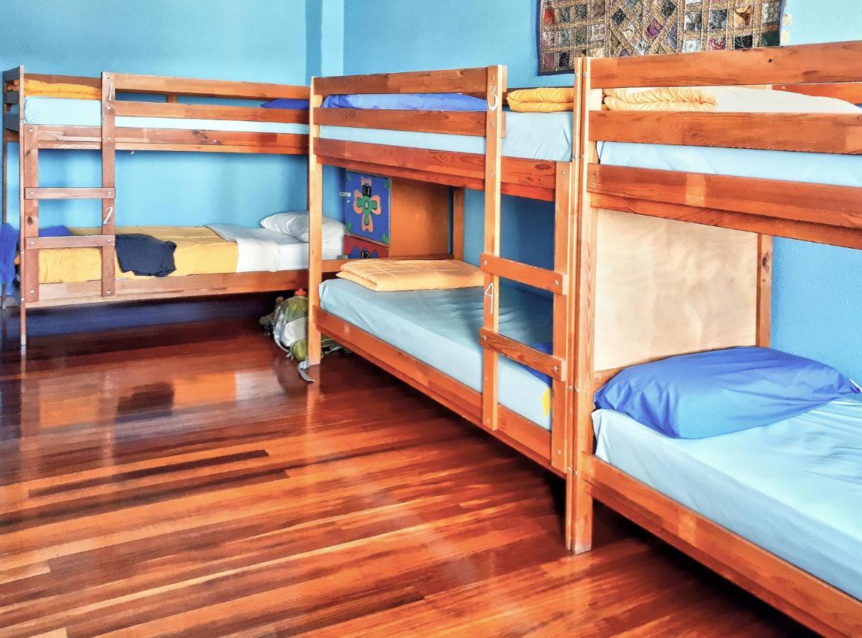 Meiga Backpackers Hostel Santiago de Compostela Exterior foto